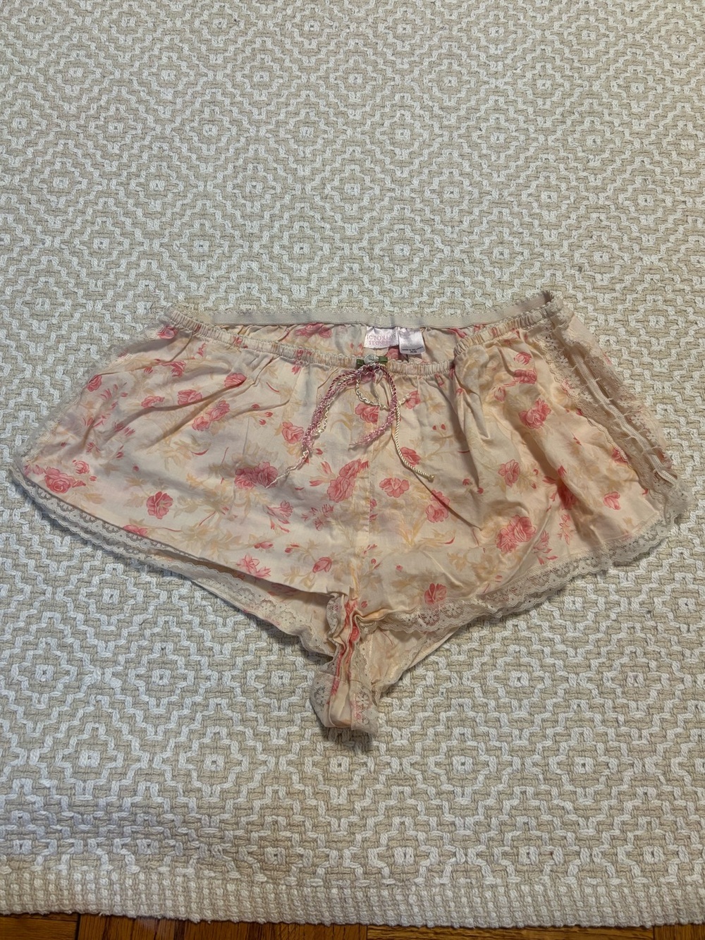 Victoria's Secret Floral Sleep Shorts with Pink Flowers xs 100% cotton